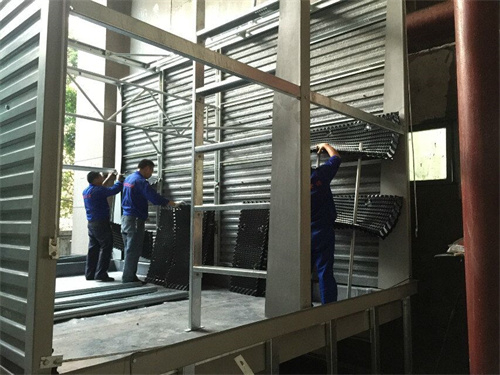冷卻塔如何在穩(wěn)定發(fā)展中創(chuàng)新？(冷卻塔機(jī)組的工作原理圖)