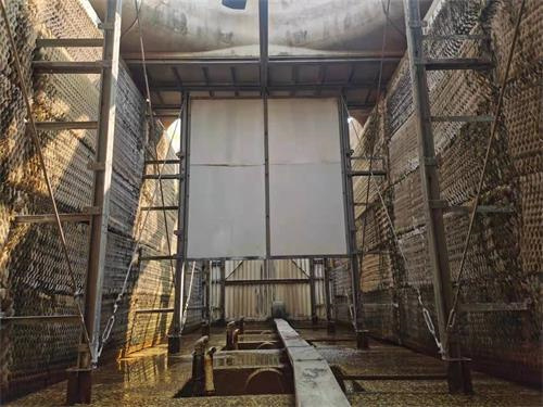 要想知道開式冷卻塔的水是如何冷卻，必須明白其散熱原